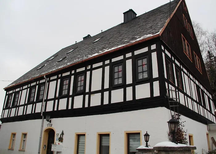 Fachwerkwinkel Erzgebirge Neudorf (Saxony)